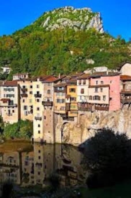 Confortable Au Pied Du Vercors ポン・アン・ロワイヤン エクステリア 写真